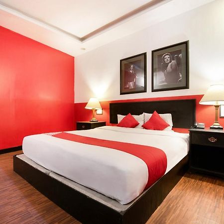 Oyo 432 Diamondwood Hotel آنغلوس المظهر الخارجي الصورة