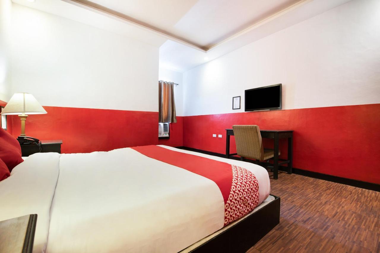 Oyo 432 Diamondwood Hotel آنغلوس المظهر الخارجي الصورة