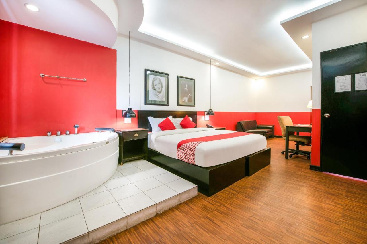 Oyo 432 Diamondwood Hotel آنغلوس المظهر الخارجي الصورة